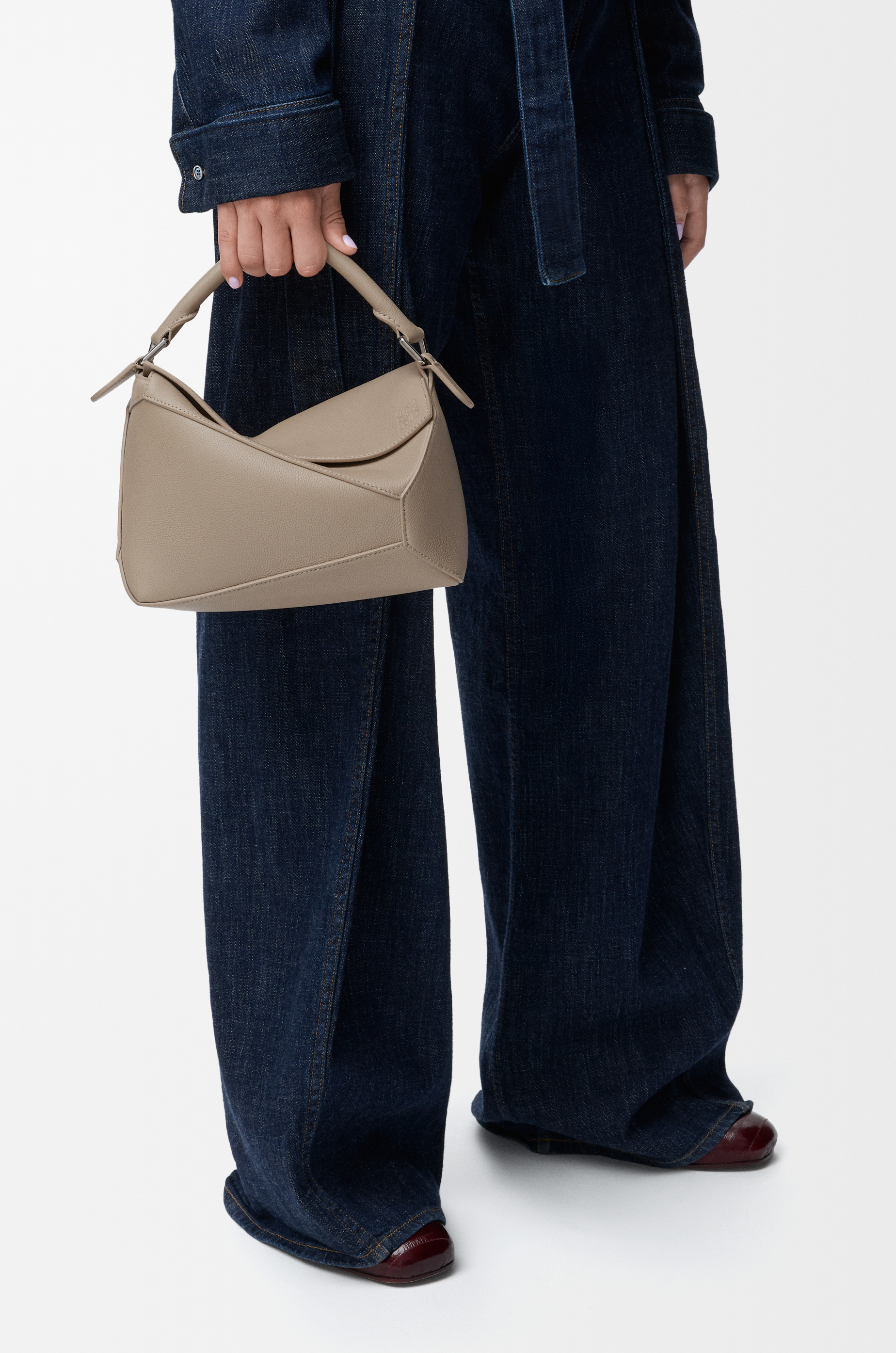 LOEWE 小号柔软粒面牛皮革 Puzzle 手袋 粘土色