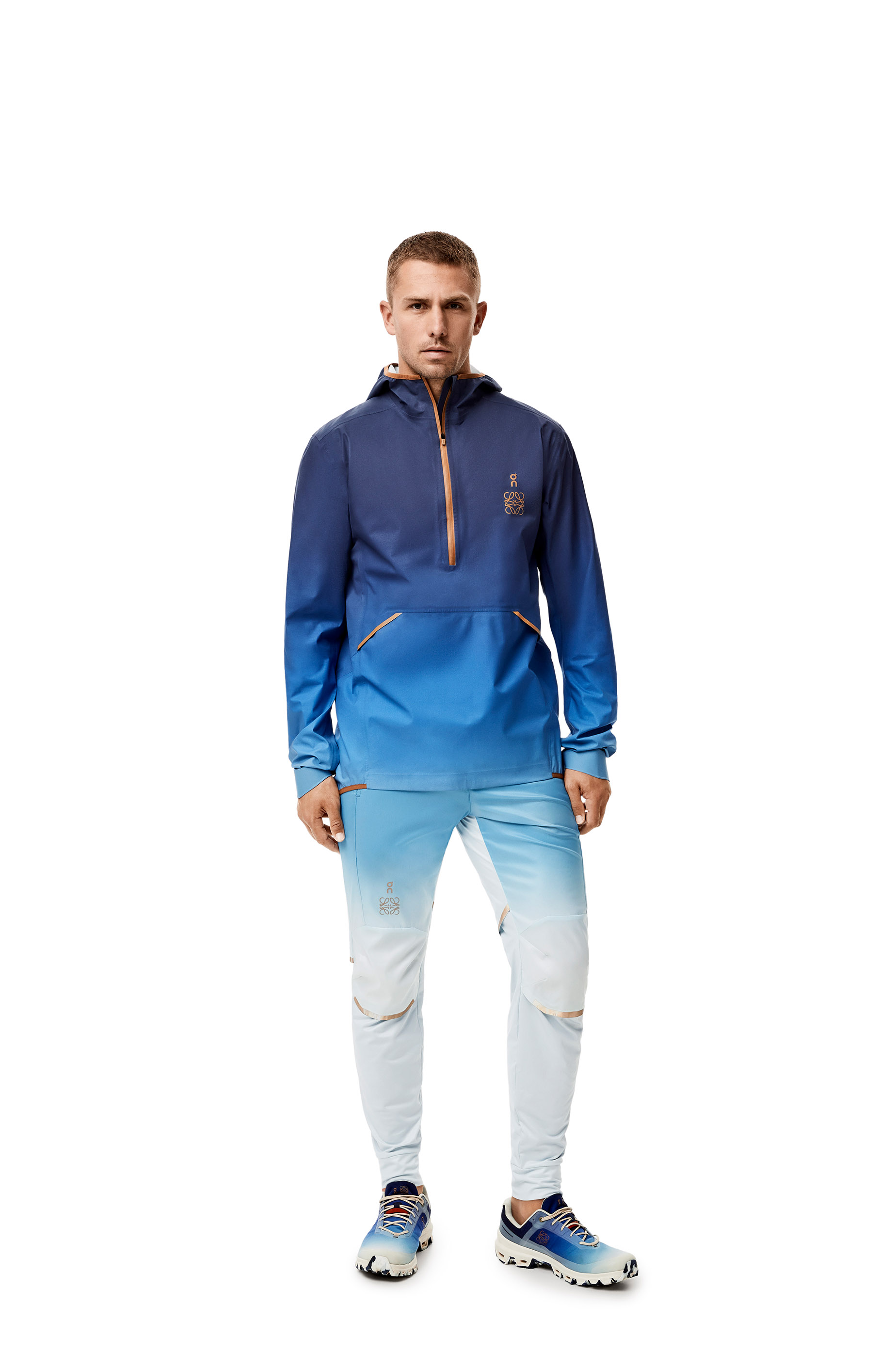 最終値下げ　LOEWE × On アノラック パーカー LOEWE × On ウォータープルーフアノラック未使用 ロエベ