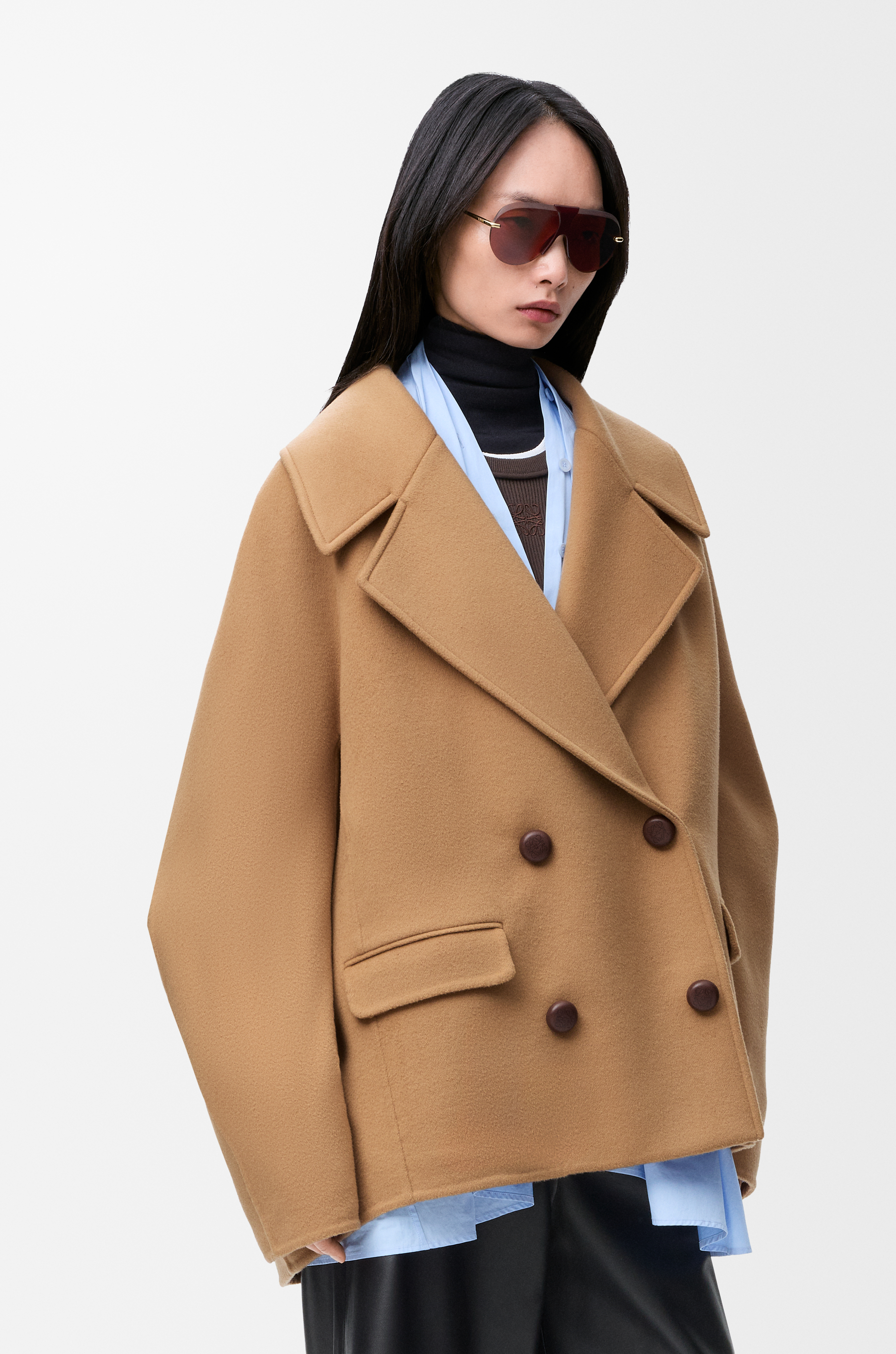 LOEWE 羊毛短款大衣 驼色