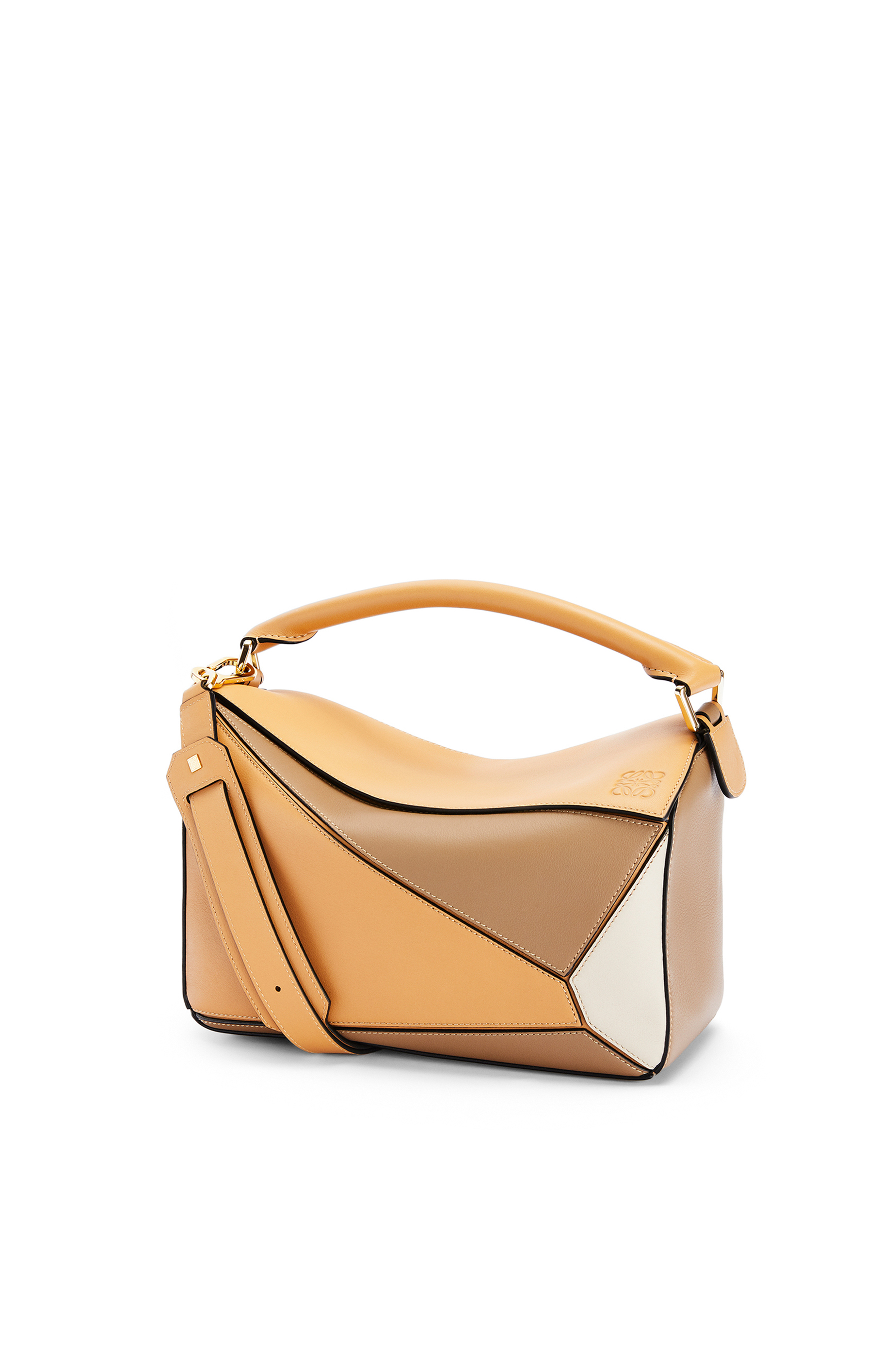 Puzzle Bag In Classic Calfskin Warm Desert Mink Color Loewe