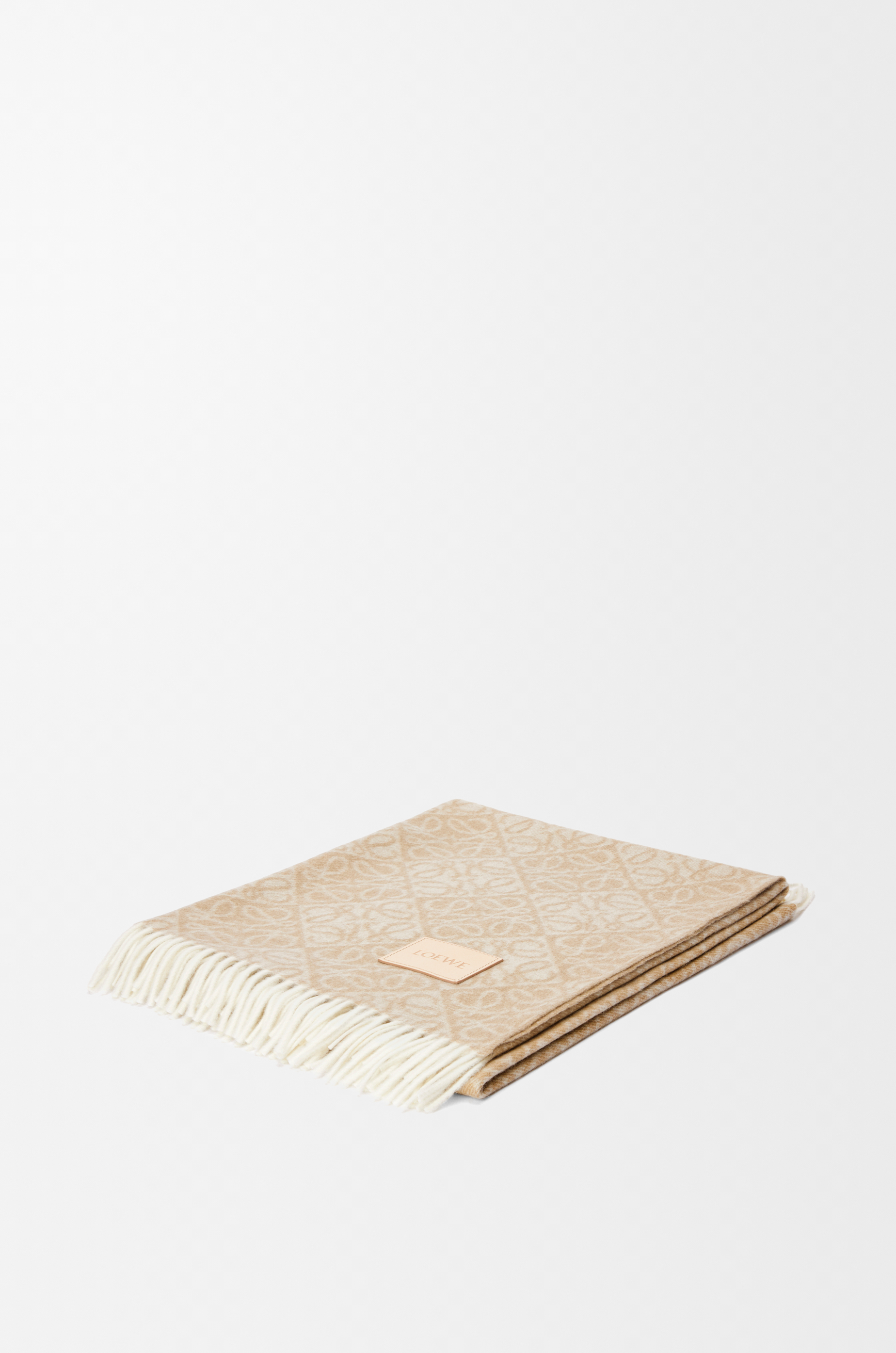 アナグラム ブランケット（ウール&カシミヤ） ベージュ - LOEWE