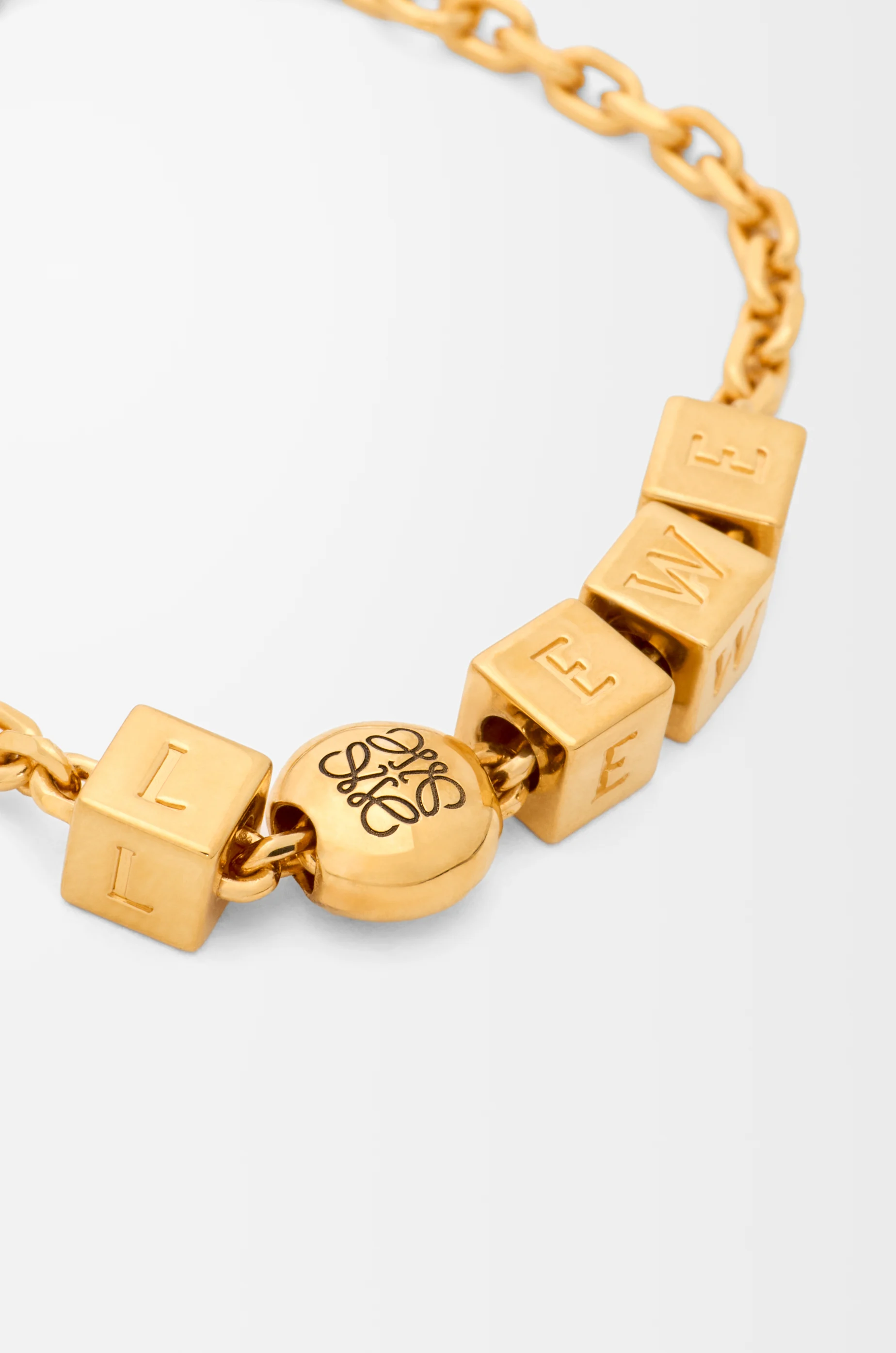 LOEWE ぺブル キューブ ブレスレット（スターリングシルバー） ゴールド
