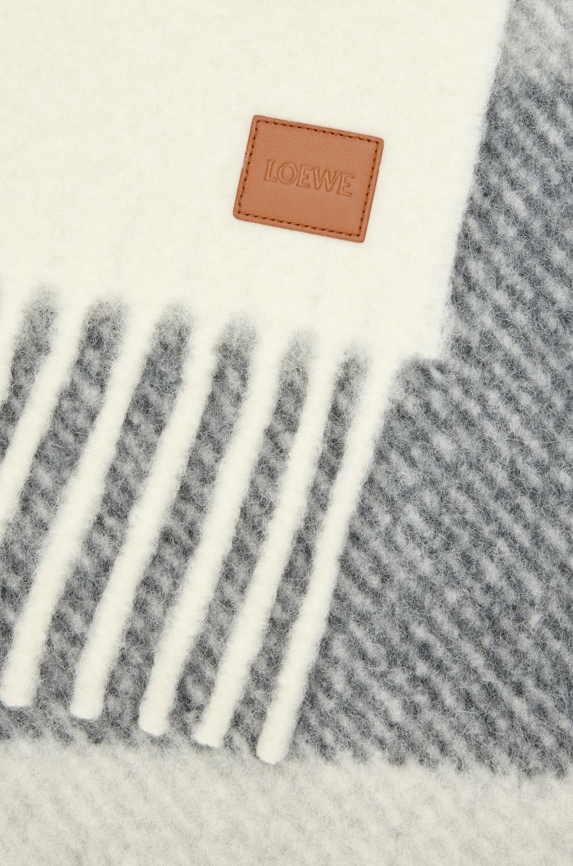 LOEWE Scarf in alpaca and wool blend Grey/White