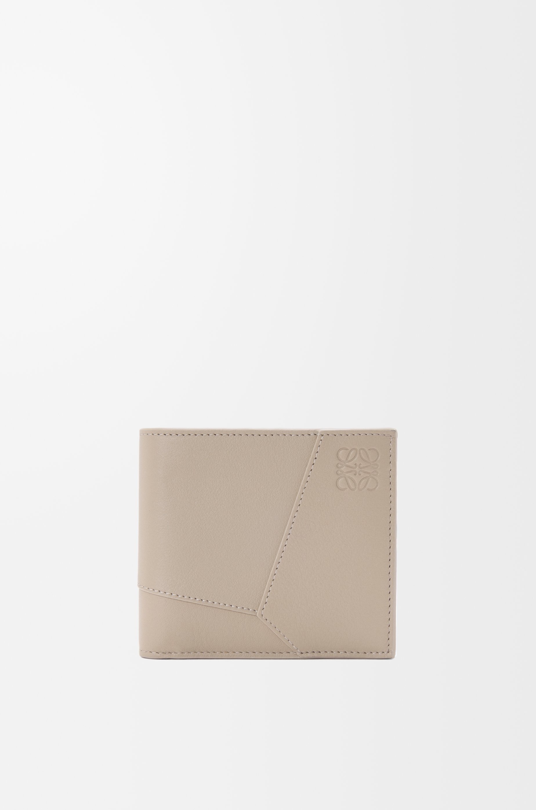 人気♪コイン入れ付き LOEWE ☆LOGO Small Bi Fold Wallet Loewe Bifold Wallet Compact Zip | eBay