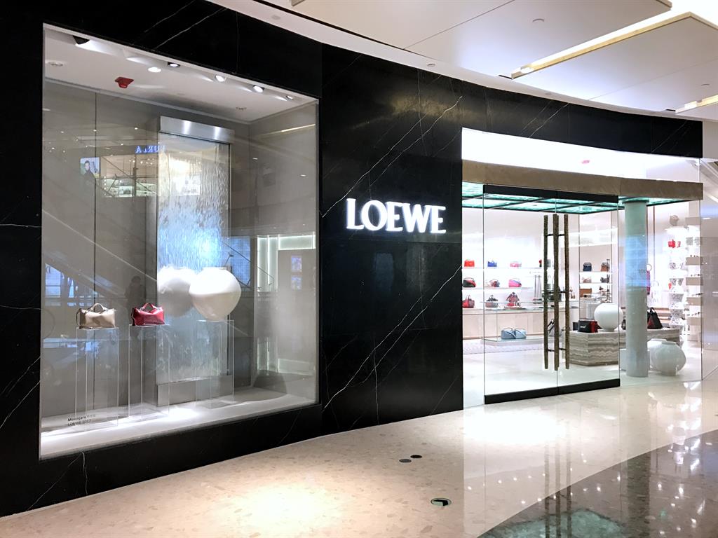 LOEWE IFC LOEWE IFC