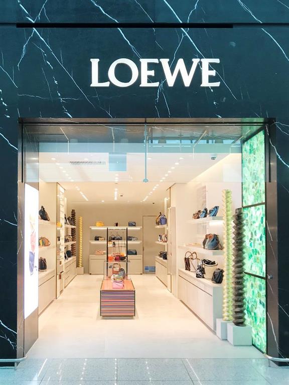LOEWE Shinsegae Incheon Airport LOEWE Shinsegae Incheon Airport