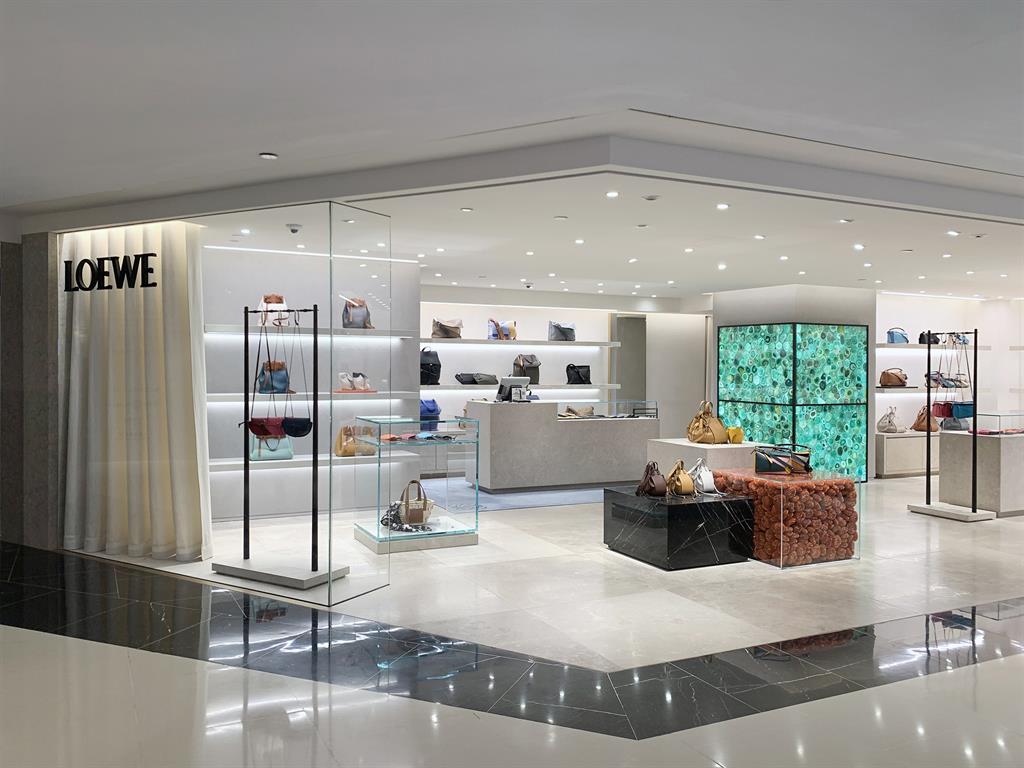 DFS GALLERIA Sun Plaza DFS GALLERIA Sun Plaza