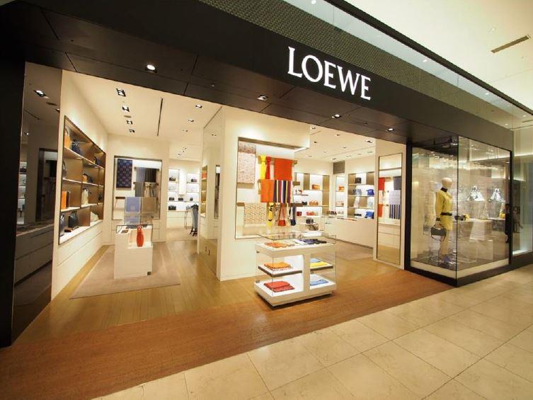 LOEWE Shinjuku Takashimaya LOEWE Shinjuku Takashimaya
