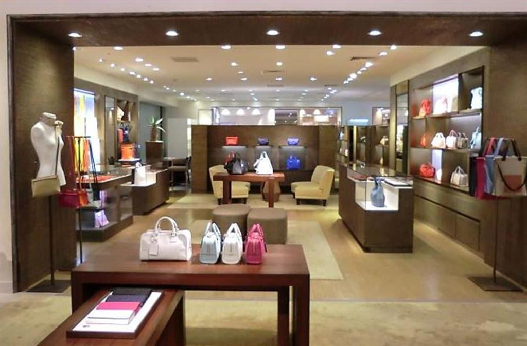 LOEWE Daimaru Umeda LOEWE Daimaru Umeda