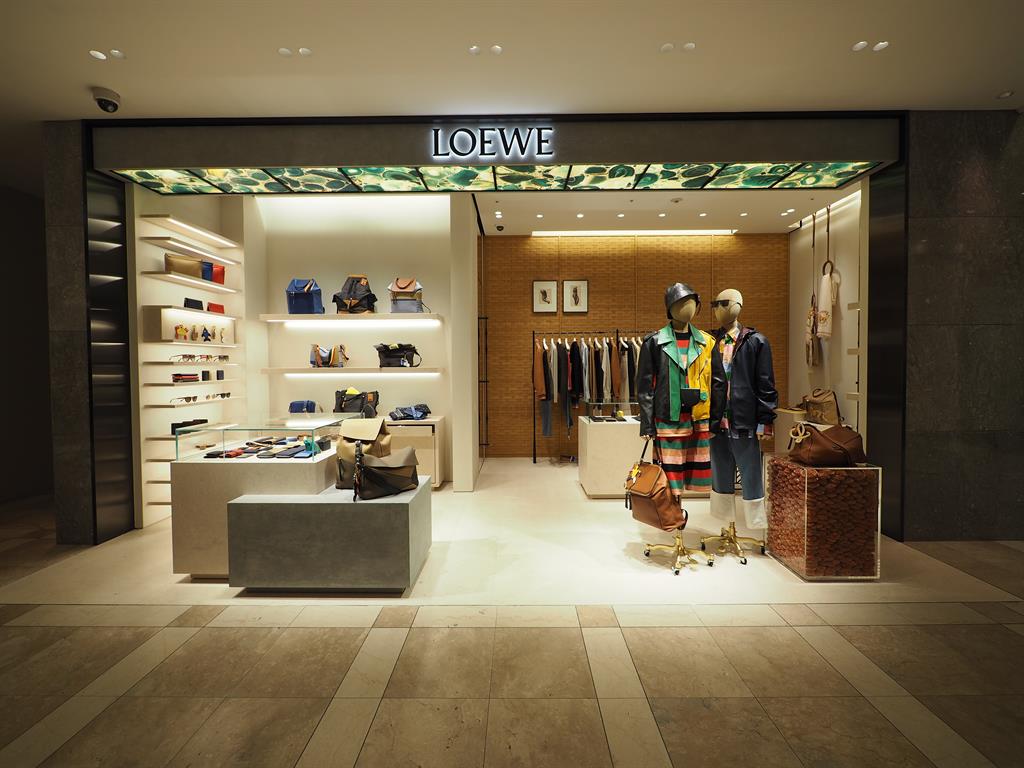 LOEWE Hankyu Men's Tokyo LOEWE Hankyu Men's Tokyo