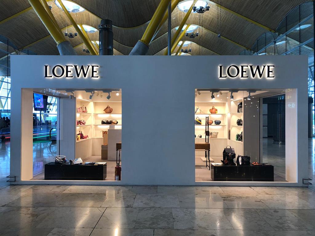 LOEWE Aeropuerto Barajas T4 LOEWE Aeropuerto Barajas T4