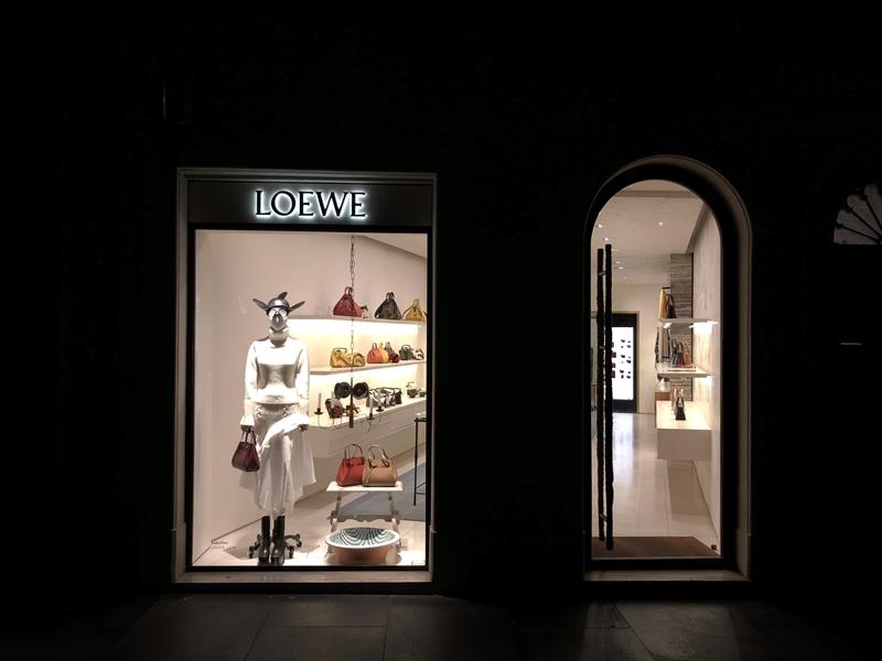 LOEWE Piazza Di Spagna LOEWE Piazza Di Spagna