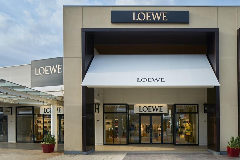 LOEWE Mitsui Outlet Park Kisarazu LOEWE Mitsui Outlet Park Kisarazu